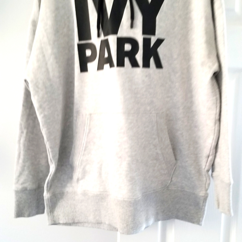 Ivy Park Medium Sweatshirt
